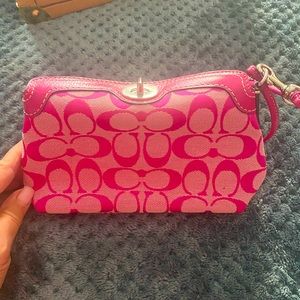 Small wristlet wallet/ never used.